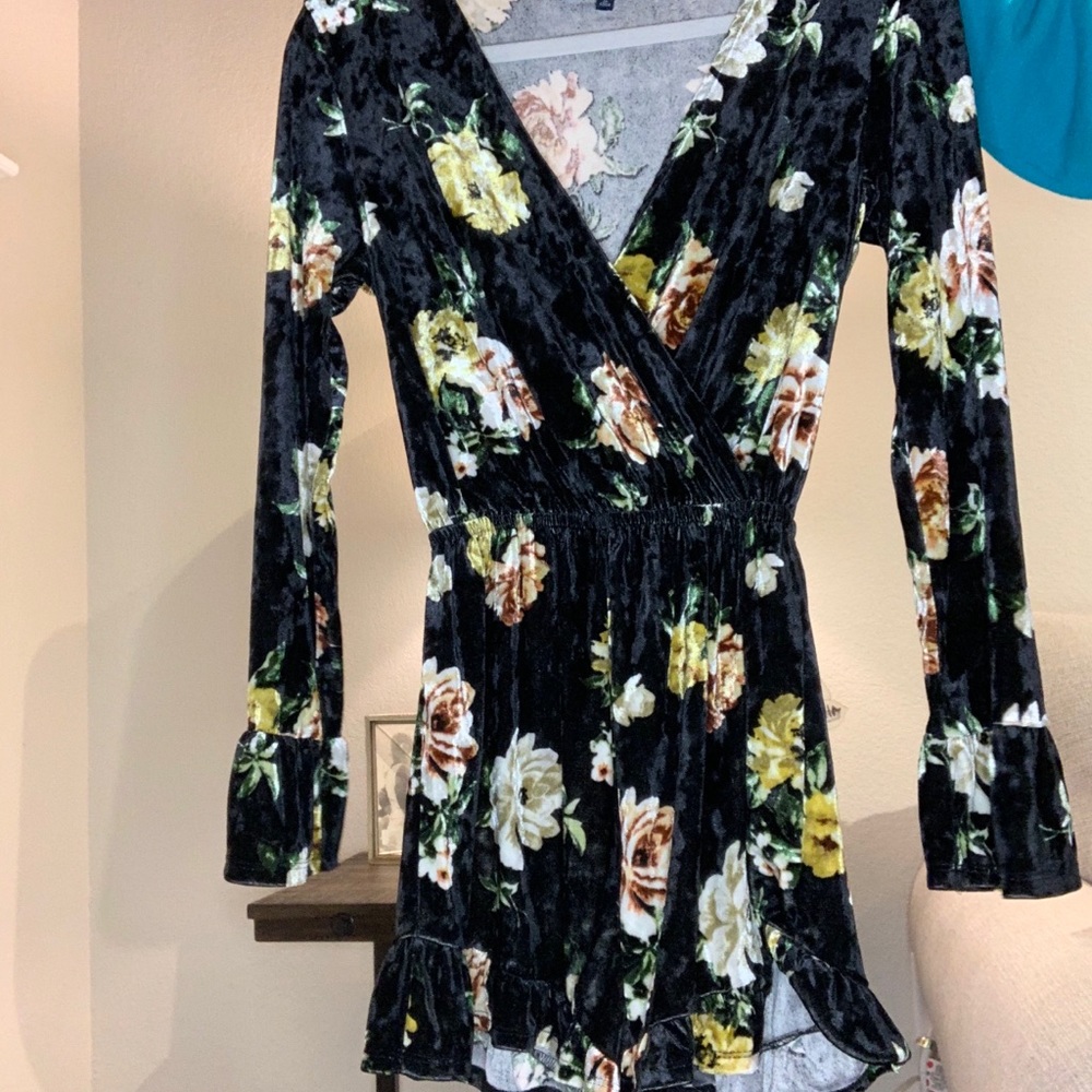 One clothing romper